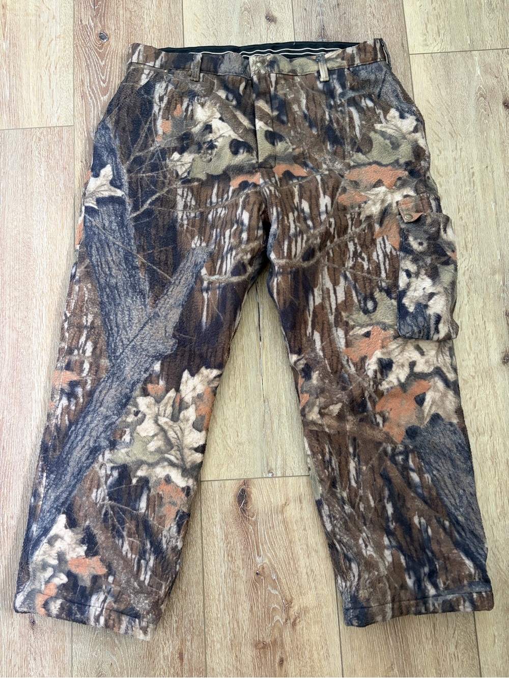 Men’s Cabelas insulated camo pants